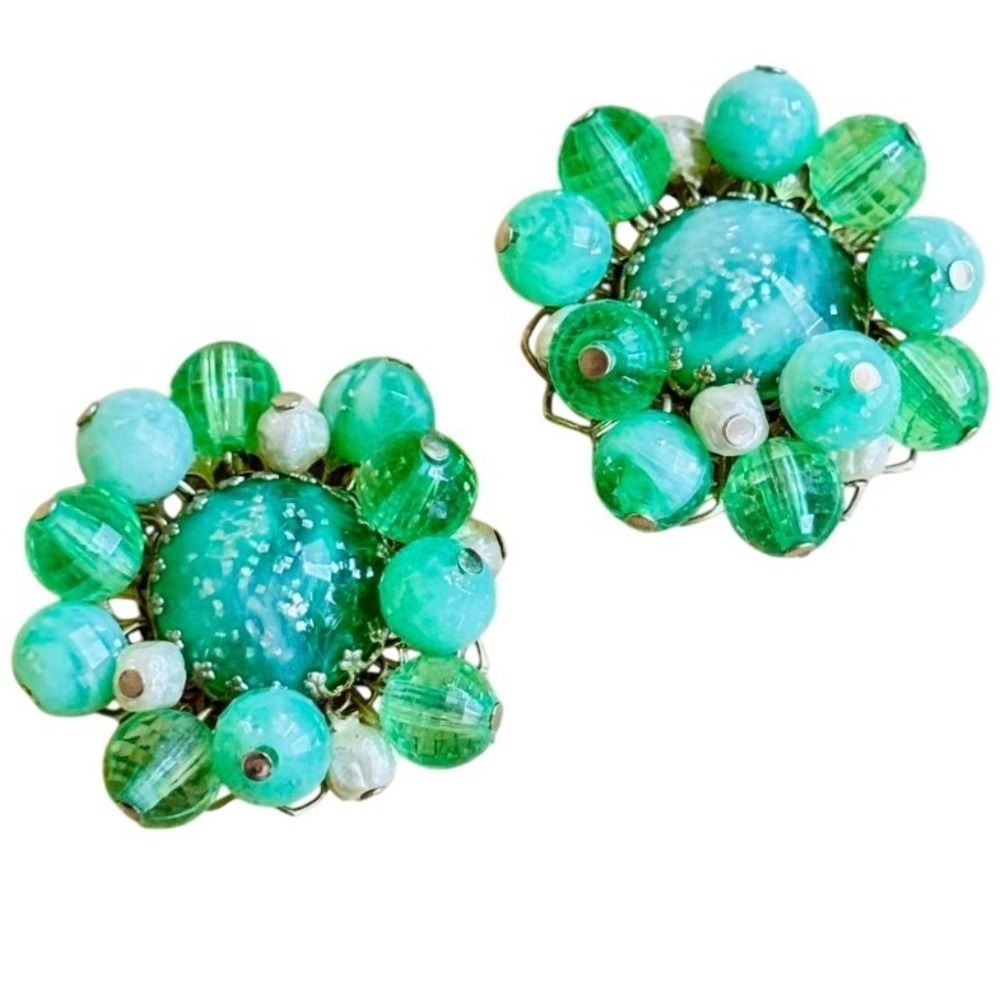 VTG Green Earrings clip 60s lucite Thermoset Retro cha cha beaded cluster Estate
